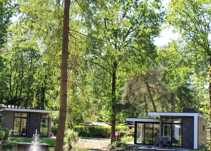 Stylish In Dom wakacyjny Hoenderloo